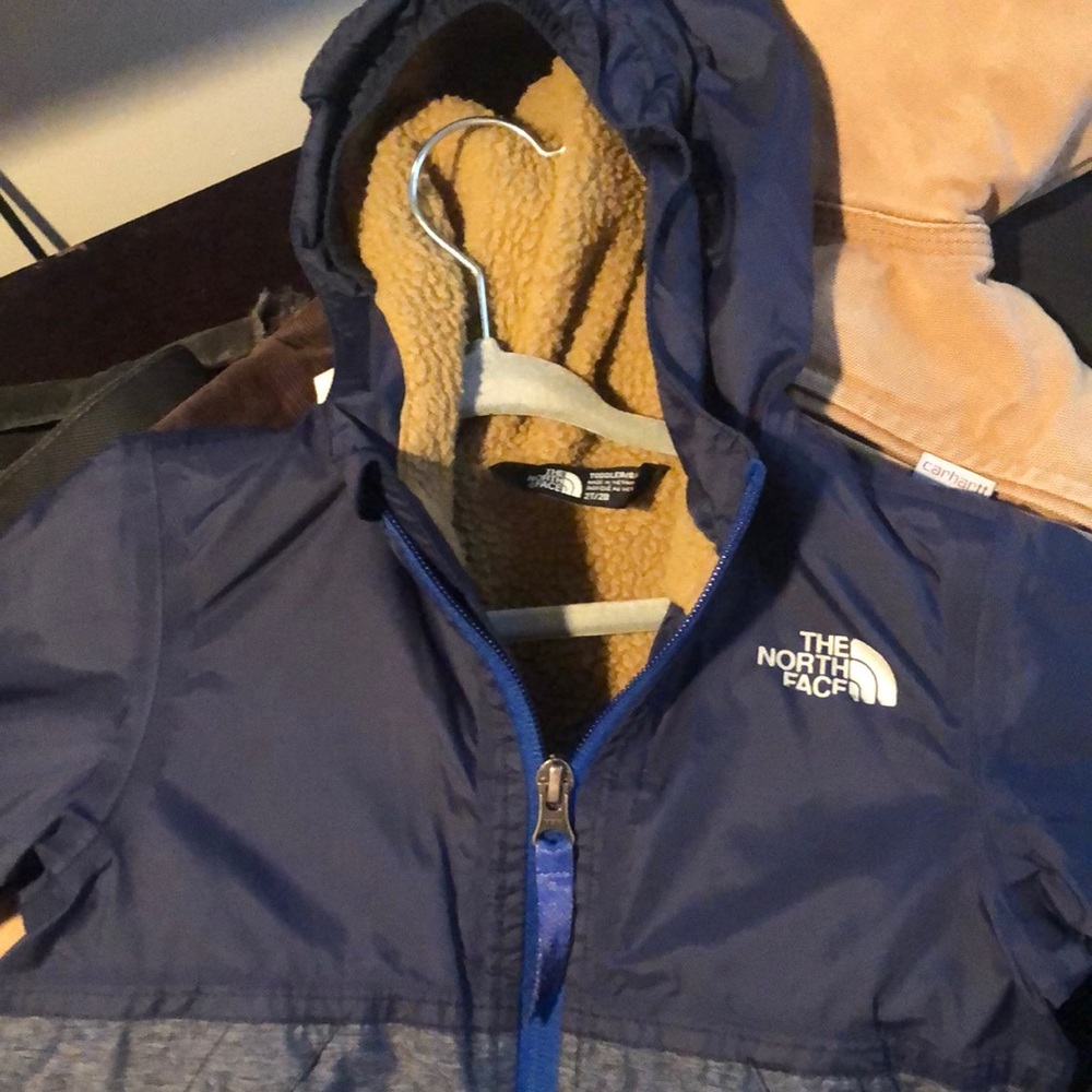 North face rain coat Sherpa lines 2t